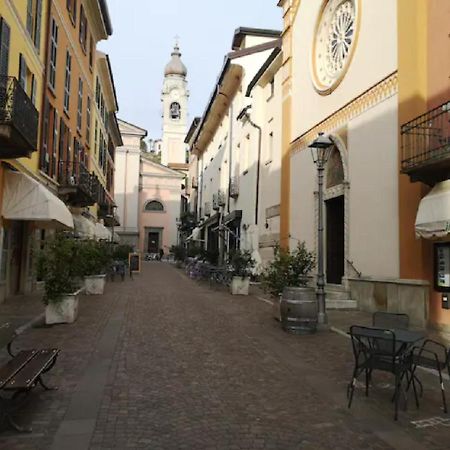 Poeti&Misultin. Poesia E Vacanza Sul Lago Menaggio Exterior foto